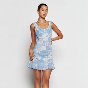 Reformation Rudie Dress in size 8. Color is “Aliso”